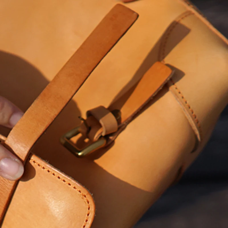 AETOO Leather literary Sen retro shakuhachi portable small bag handbag handmade leather simple shoulder old messenger bag