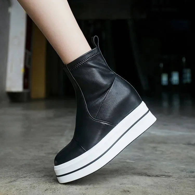 D'hiver Hauteur Chaussons Bottes Véritable Mode Cheville forme {zorssar} Croissante Femme Cuir Courtes Plate Wedge Femmes En Talons Noir aPawfC0q