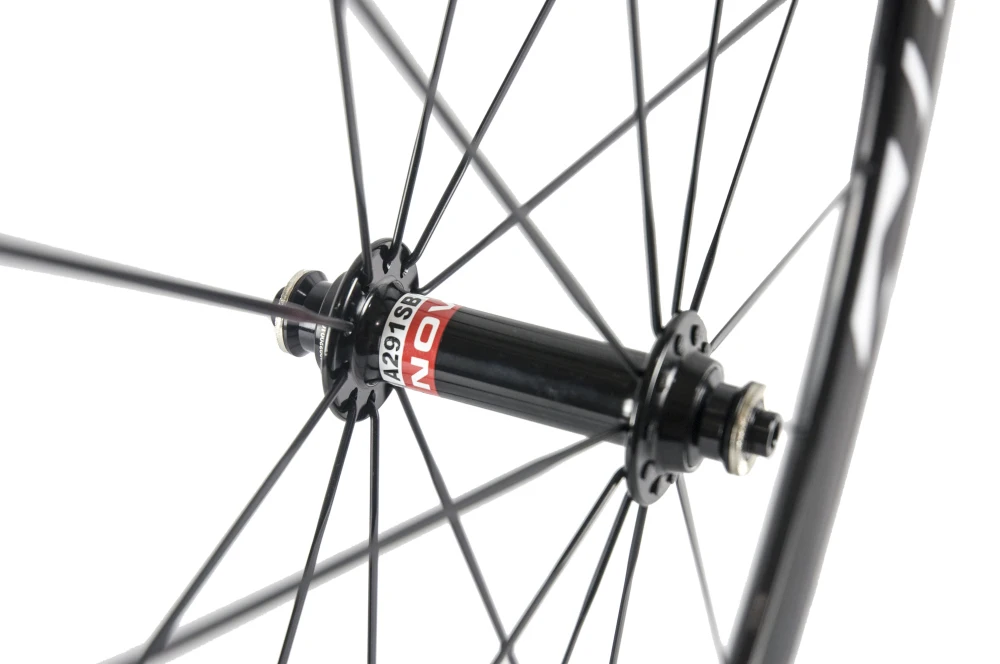 Best SUPERTEAM Toray 700C Clincher Carbon Bicycle Wheelset Alloy Carbon Wheel 38mm Road Wheel with Aluminium Braking Surface 3 Best SUPERTEAM Toray 700C Clincher Carbon Bicycle Wheelset Alloy Carbon Wheel 38mm Road Wheel with Aluminium Braking Surface 3