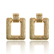 Большие Винтажные серьги для женщин, массивные квадратные серьги, геометрический золотистый металл, серьги-гвоздики, модные ювелирные изделия