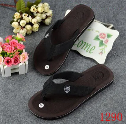 

Big Size 39-44 Men's Summer Shoes Sandals 2017 New Breathable Beach Flip Flops Mens Slippers Mesh Lighted Shoes Outdoor Slip On