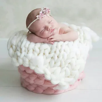 

Newborn Photography Props Blanket Swaddling Stretch Yarn Hat Photo Props Baby Crochet Basket Braid Photo Background