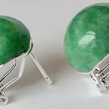 Простой стиль 925 серебро натуральный зеленый нефрит серьги-гвоздики