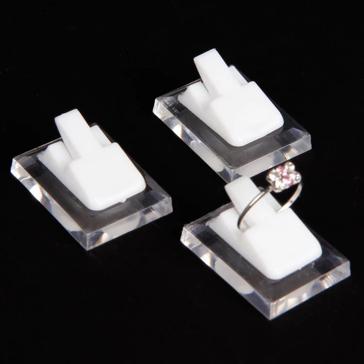 TONVIC-wholesale-20pcs-plastic-ring-display-clip-clear-and-white-stand-holder-organizer-props-high-quality (3)