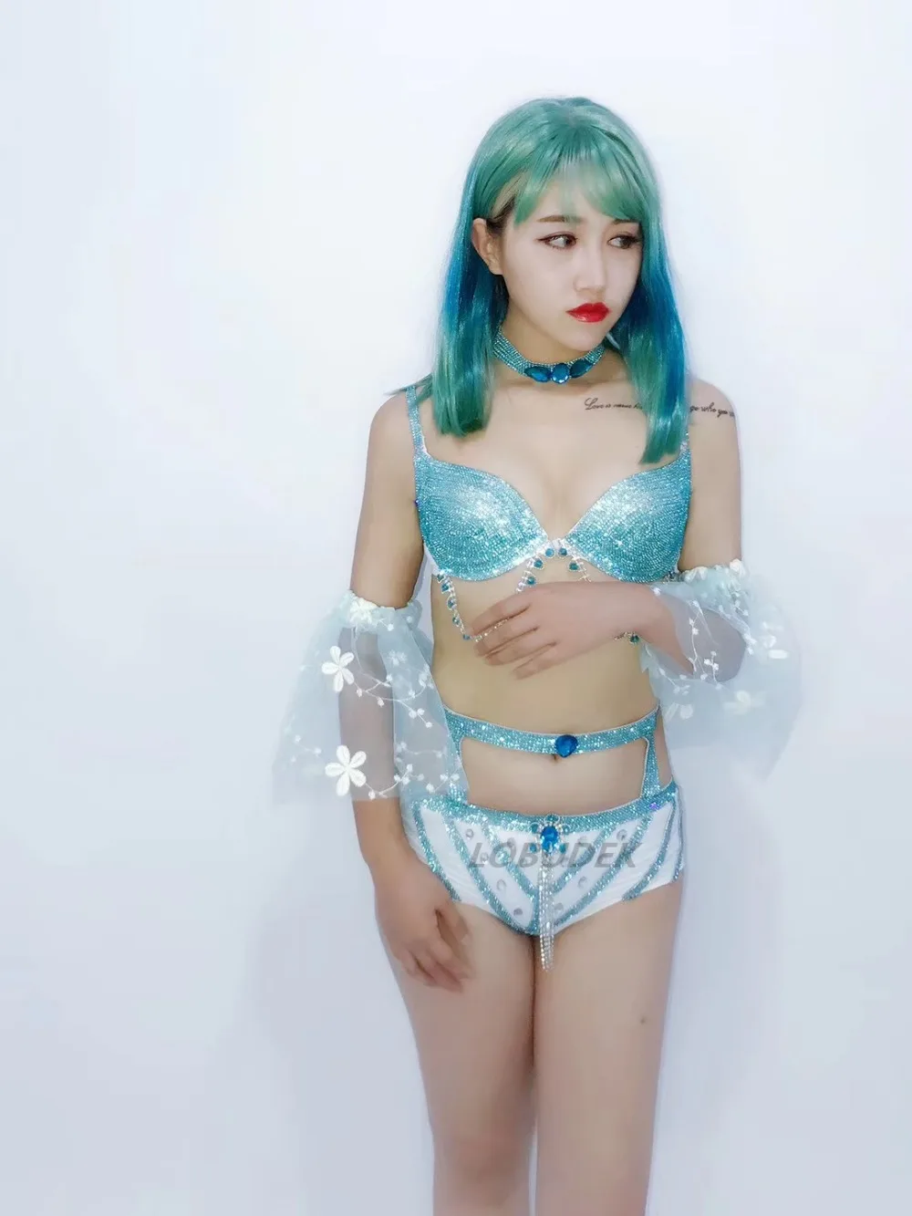 QQ20180903120049