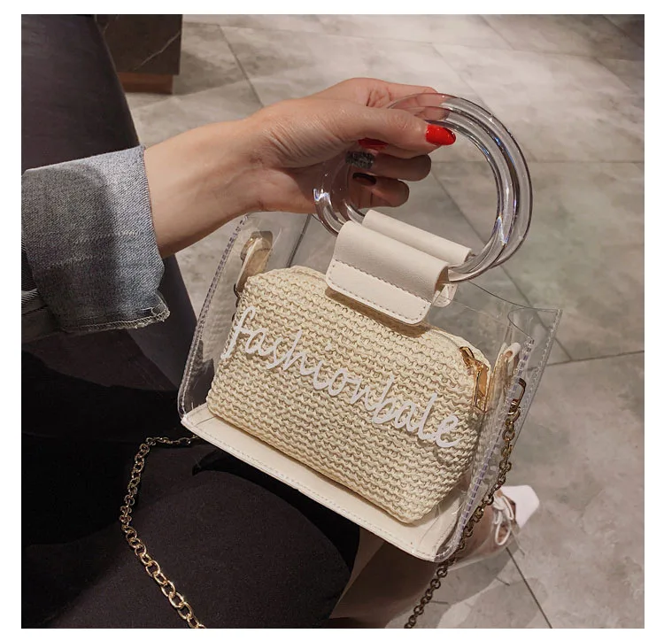 10846031982_1650008131