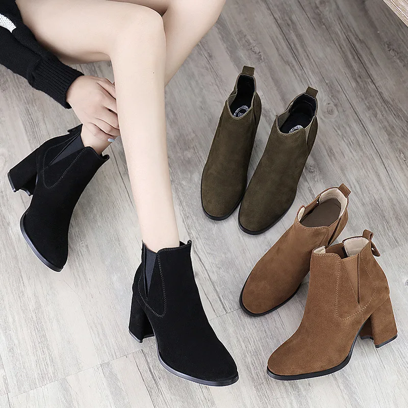 

CHAISHOU2018 autumn and winter new high-heeled woman shoes leather genuine Martin boots matte leather thick with warm boots
