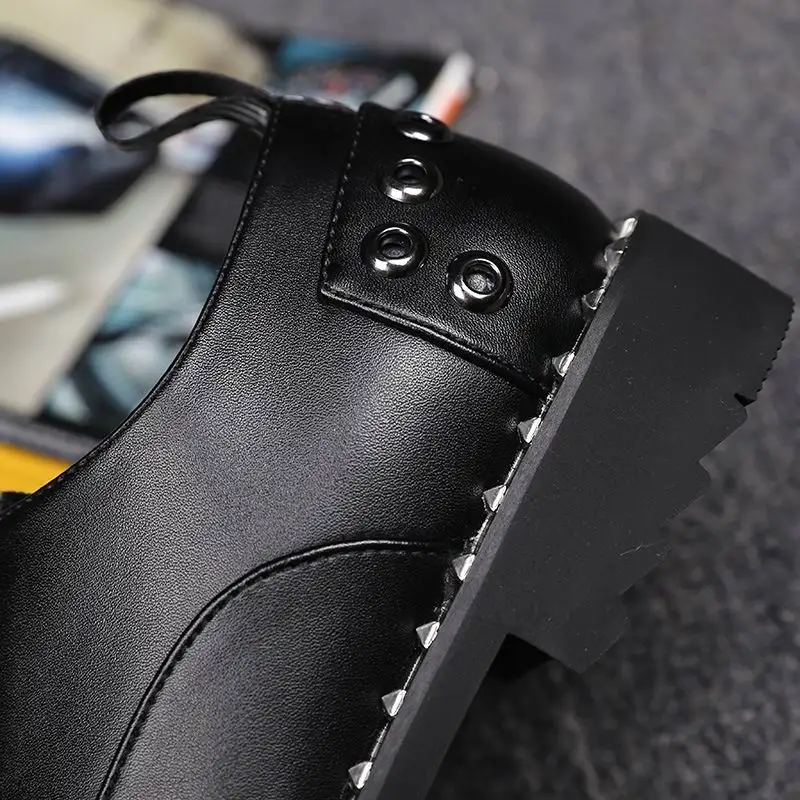 Sapatos Grife Lazer Do Frente A 44 Vestido Pé Preto Homens Rebites Da Zapatos Tendências Tamanho Dedo Para Errfc Redondo Moda De Homem Rendas Até 38 FYPnxwOz5q