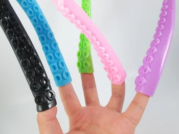 

5PCS Novel Plastic Finger Puppet Story Mini Octopus Tentacles Toys With Small Finger Toys For Kids Children Finger toys