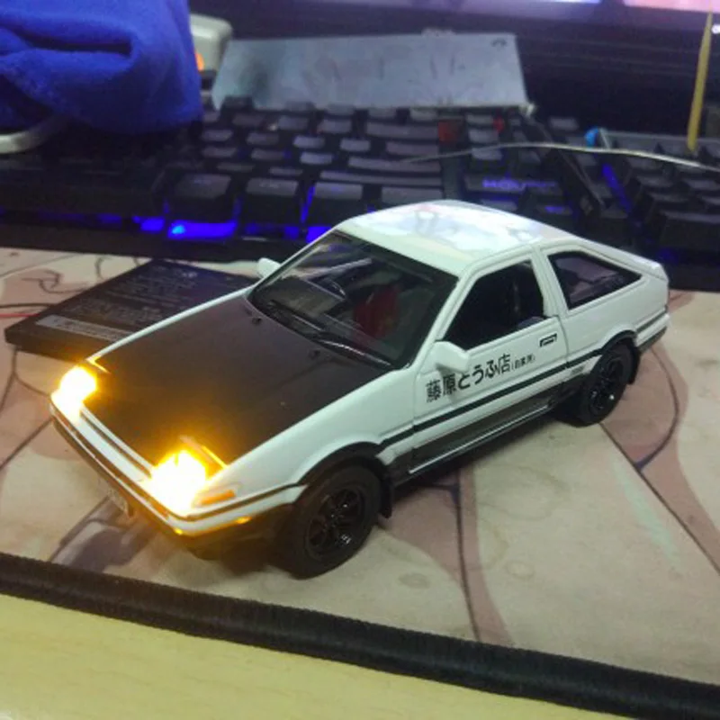 Initial D AE86 Alloy Metal Diecast Cars Model Inital Toy Car Vehicles RX7 Pull Back 1:28 Light For Children Boy Toys