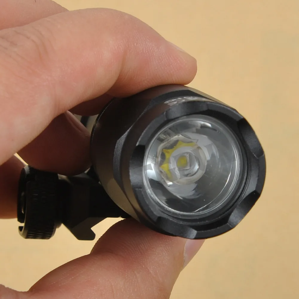 Tgul Scout Rifle Ferroviário Led Lanterna Constante Saída Momentânea Caça Spotlight Weaver Picatinny Montagem sf M300c Luz 20 Luzes de armas