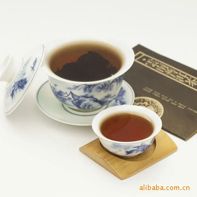 

Old barn old tea head ( bulk ) iron box Pu'er tea wholesale specialty Yunnan black tea