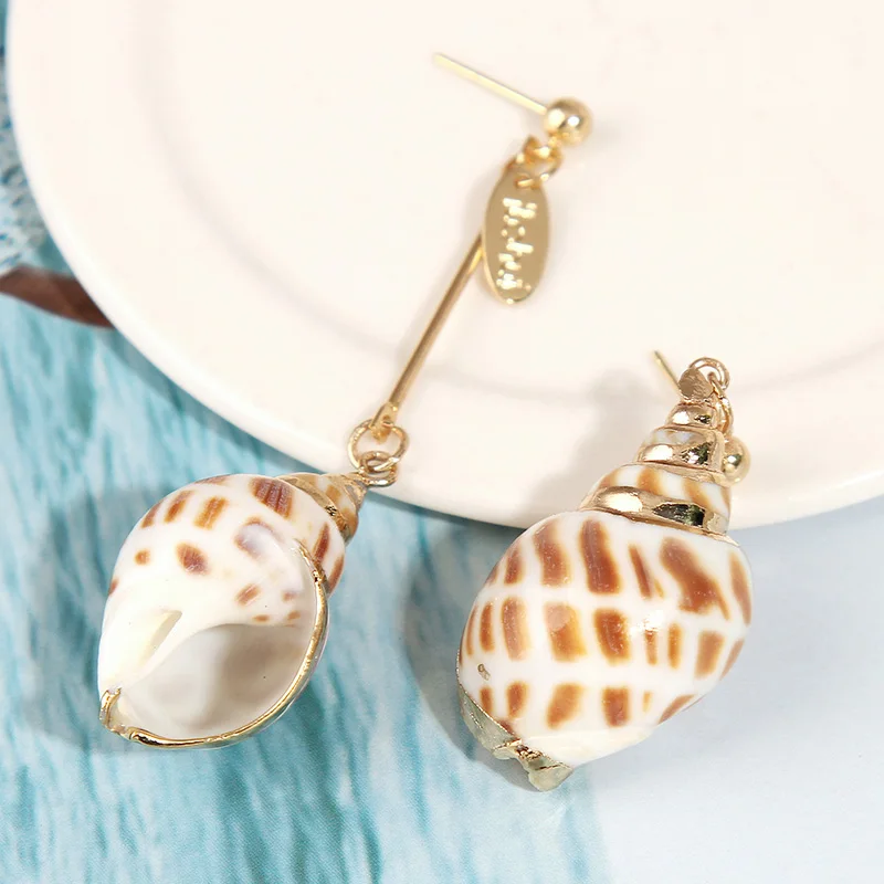 

Trendy 2019 Shell Irregular Long Drop Earrings For Women Bohemian Natural Conch Geometric Metal Big Hanging Earrings Accessories