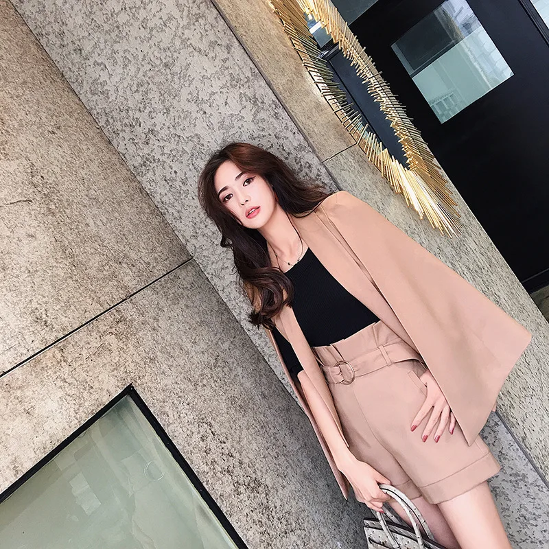 Set female 2018 spring and summer new style Slim fashion temperament cloak suit jacket + shorts elegant casual two-piece