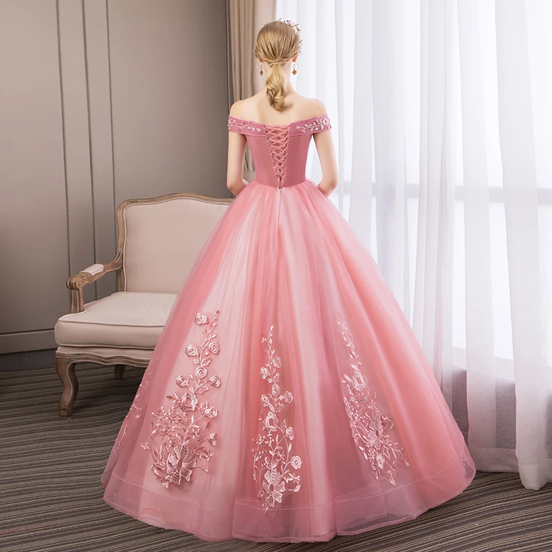 Quinceanera Dresses Elegant Boat Neck Luxury Lace Embroidery Vestidos De 15 Anos Party Prom Vintage Quinceanera Gown