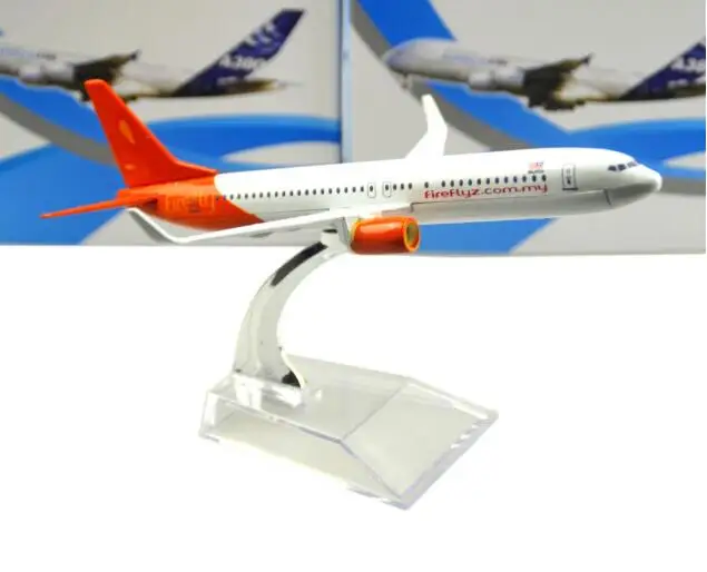 Модель самолета LE4 16 см Φ Airlines B737 Боинг 737 800 модель со стойкой в подарок|Вертолеты