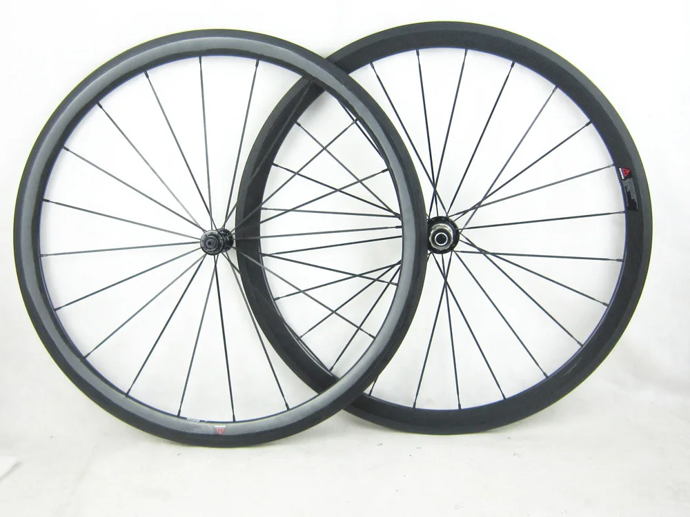 

only 1350g!38mm profile carbon fiber clincher road bicycle wheel 20.5mm width 700C 11 speed