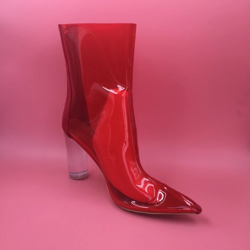 boots with plastic toe