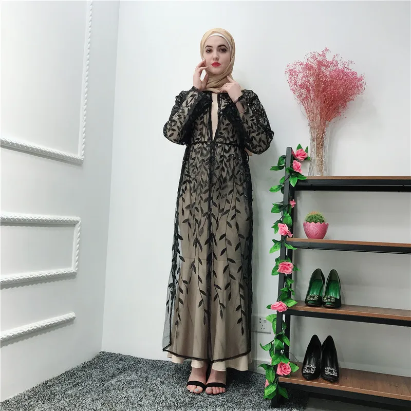 

Luxury Muslim Embroidery Abaya Full Jubah Middle East Eid Ramadan Islamic Dresses Cardigan Kimono Hollow Out Long Robe Gowns