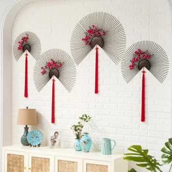 

Modern Wrought Iron Black And Red Fan Shape Wall Decoration Pendant Livingroom Dining Room Wall Hanging Crafts Hotel Wall Murals