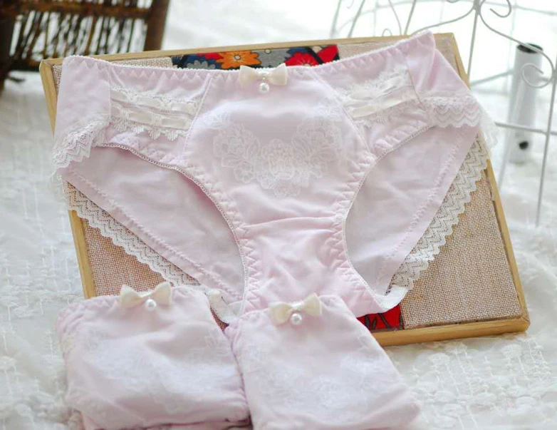 

100% Real Photoes M L XL Cute Kawaii Princess Intimate Satin Tape Cotton Lace Pearls Bow Panties Underwear Brief Thong wp227