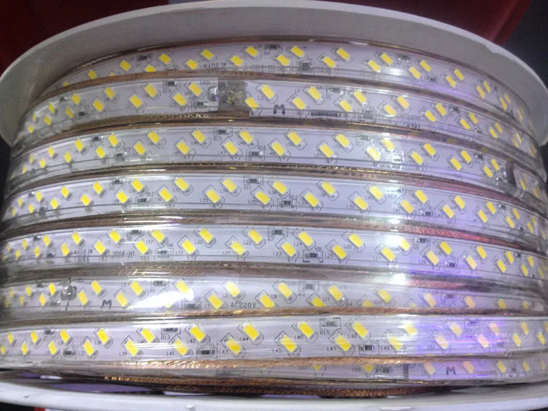 

Fanlive 50m/lot 120leds/m Ac 110v 220V SMD 5730/5630 Display A LED Stripe Strip Waterproof LED Flexible Tape Light IP67 Ribbon