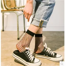 Горячая Распродажа, 1 пара, черные, белые, сексуальные, в сеточку, высокие носки, уличная, сексуальное кружево в сеточку, короткие носки