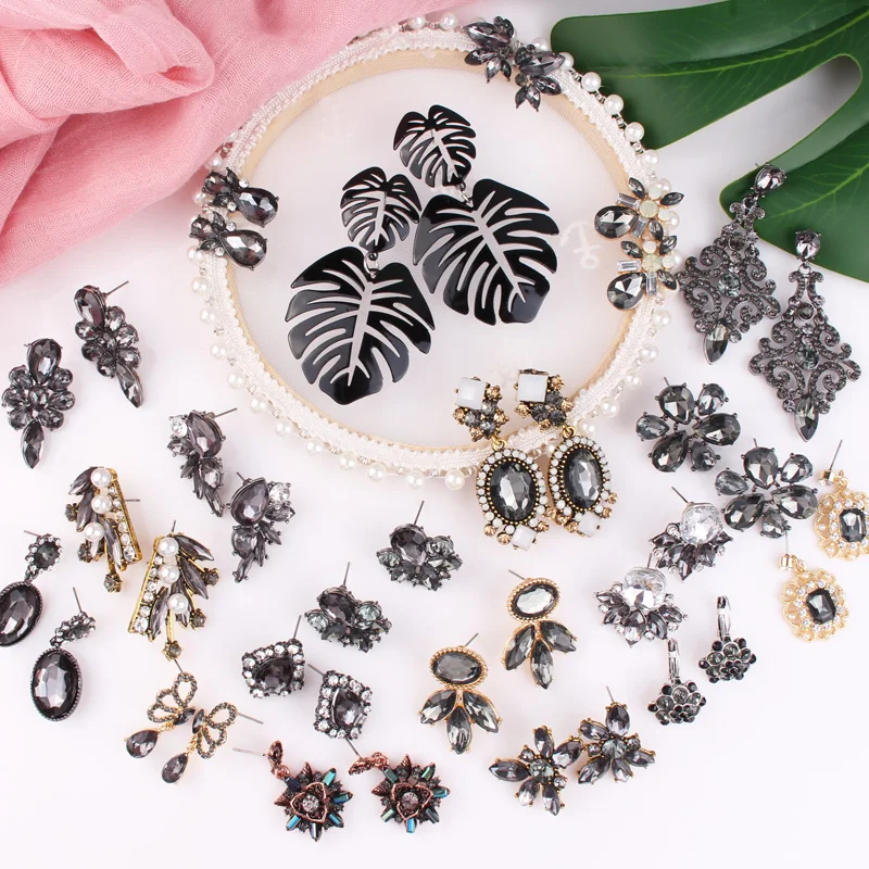 

LUBOV Classic Black Crystal Stone Women Stud Earrings Flower Star Leaf Water-drop Shape Piercing Earrings Women Party Jewelry