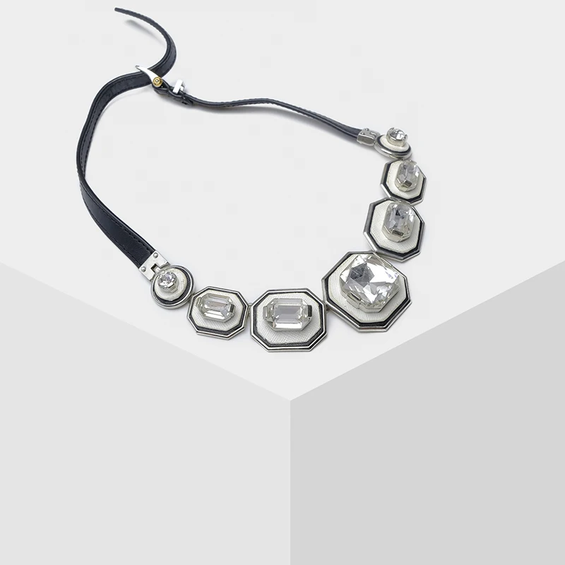

Amorita boutique Cubic zirconia geometric pendant necklace
