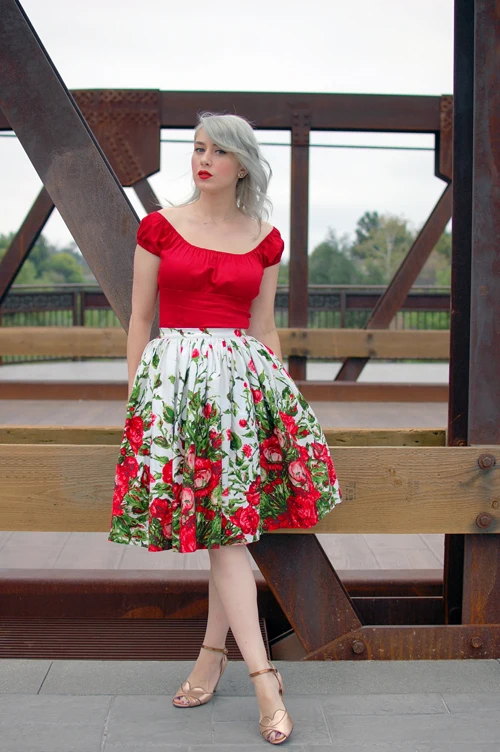 30-летние винтажные 50s pinup крестьянские топы с открытыми плечами с вырезом лодочкой, укороченные красные, большие размеры, женская одежда в стиле рок, футболка
