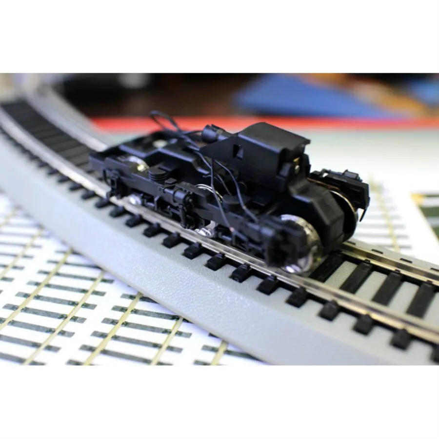 2pcs HO Train Model Accessories Scale 187 Electric Train Accessories Chassis Bogies Model Building Kits (2)