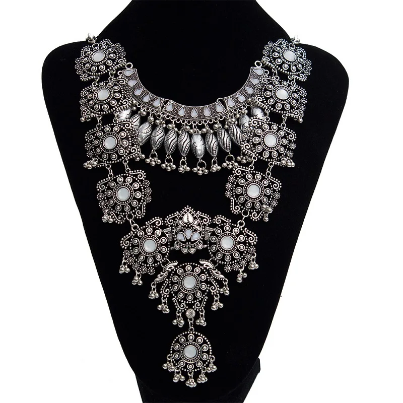 

Vintage Big Gem Flower Tassel Necklace Pendant Vintage Crystal Maxi Statement Collier Female Boho Fashion Punk Necklace Women