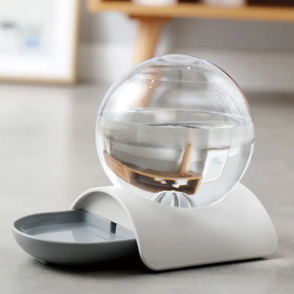 

Bubble Crystal Ball Pet Water Dispenser Automatic Water Feeder Dog Cat Water Dispenser New Safe Non-toxic Drinking Fountain
