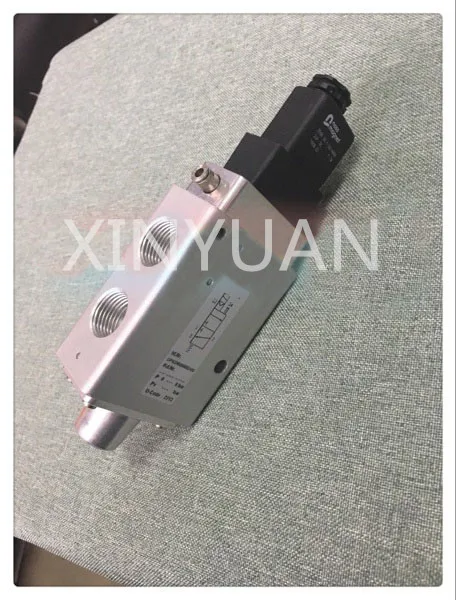 

1 Piece Free Shipping offset printing machine parts solenoid valve 61.184.1191 For SM102 CD102