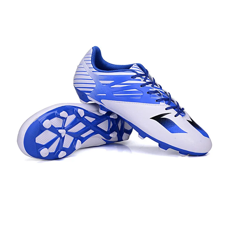 

Outdoor Futsal Profession Men Soccer Boots TF Athletic Cleats Training Football Shoes Big Size 2018 Original Football Sneakers