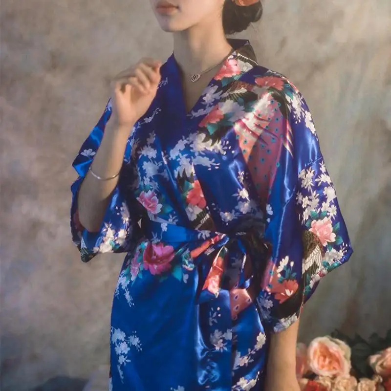 Flower&Peacock Kimono Bathrobe Women Satin Soft Sleepwear Sexy Mini Bride Bridesmaid Wedding Robe Dressing Party Gown