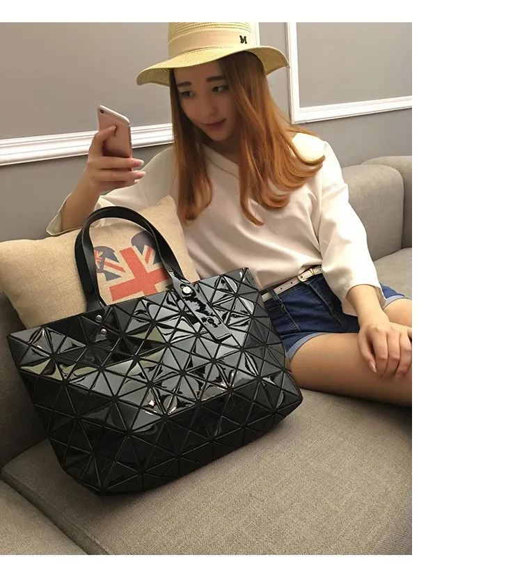 Deformable Women Handbag Geometry Quilted Plaid Mosaic Sequins Mirror Shoulder Tote Bag BaoBao Lattice Laser Foldable PU Bag (9)