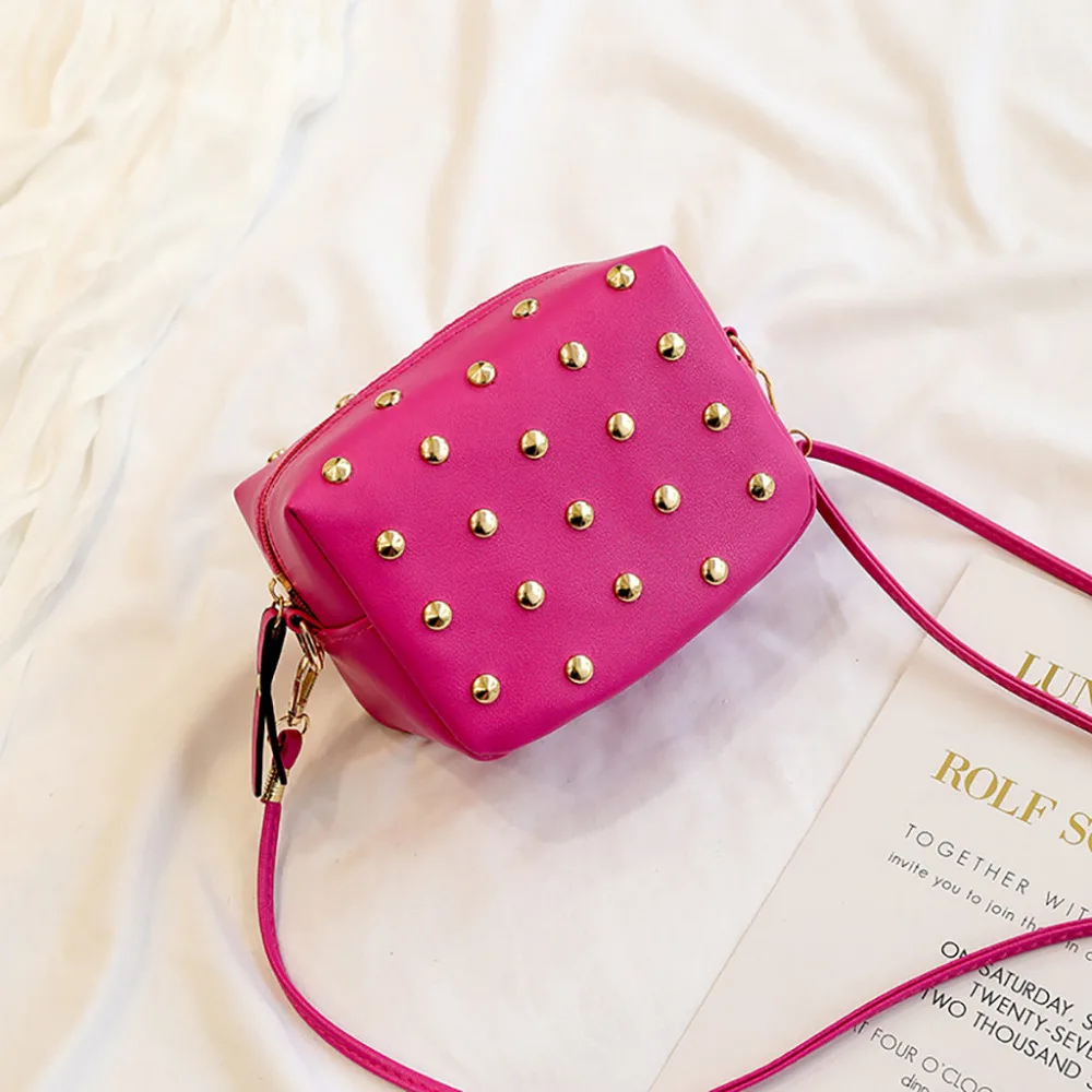 2019 Women's fashion one-shoulder small square bag Messenger bag city walking pack waterproof leather bags women crossbody 40J4 (12)