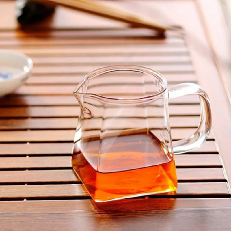 

Handmade 350ml Clear Heat Resisting Single Layer Handle Tea Cup Pitcher Heat Insulation Chinese Kongfu BlackTea Cup
