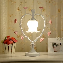 Настольная лампа Цветочная лампа для прикроватной тумбы богемная Роза трава настольная лампа в форме сердца свадьба торжество спальня ZL358