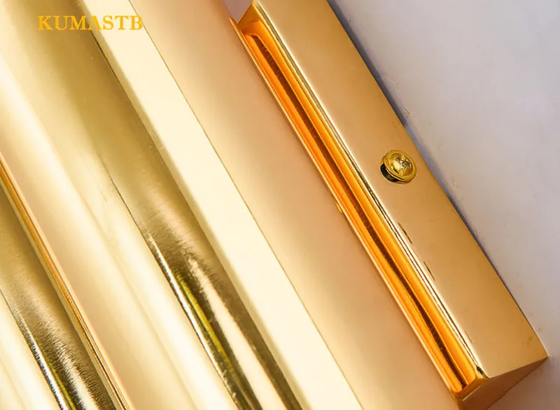 Gold Wall Lamps 17