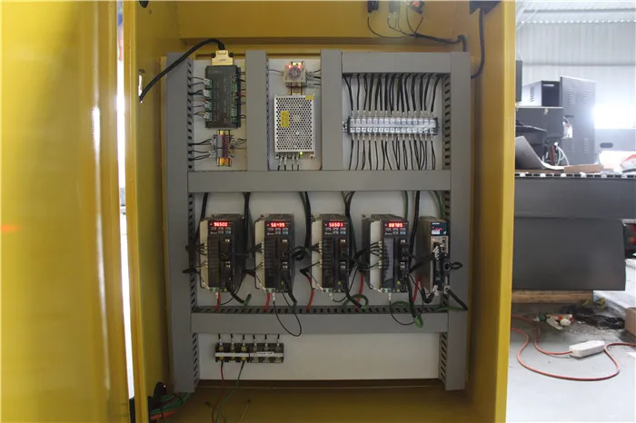 4 axis cnc router  (9)