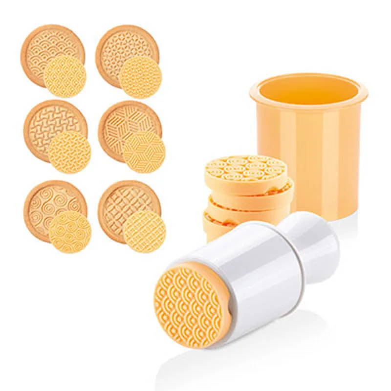 

6pcs/set Cake Decoration Bakeware Kitchen Gadgets Cartoon Stamps Moulds Christmas Tree Cookie Tools Accessories Supplies Product