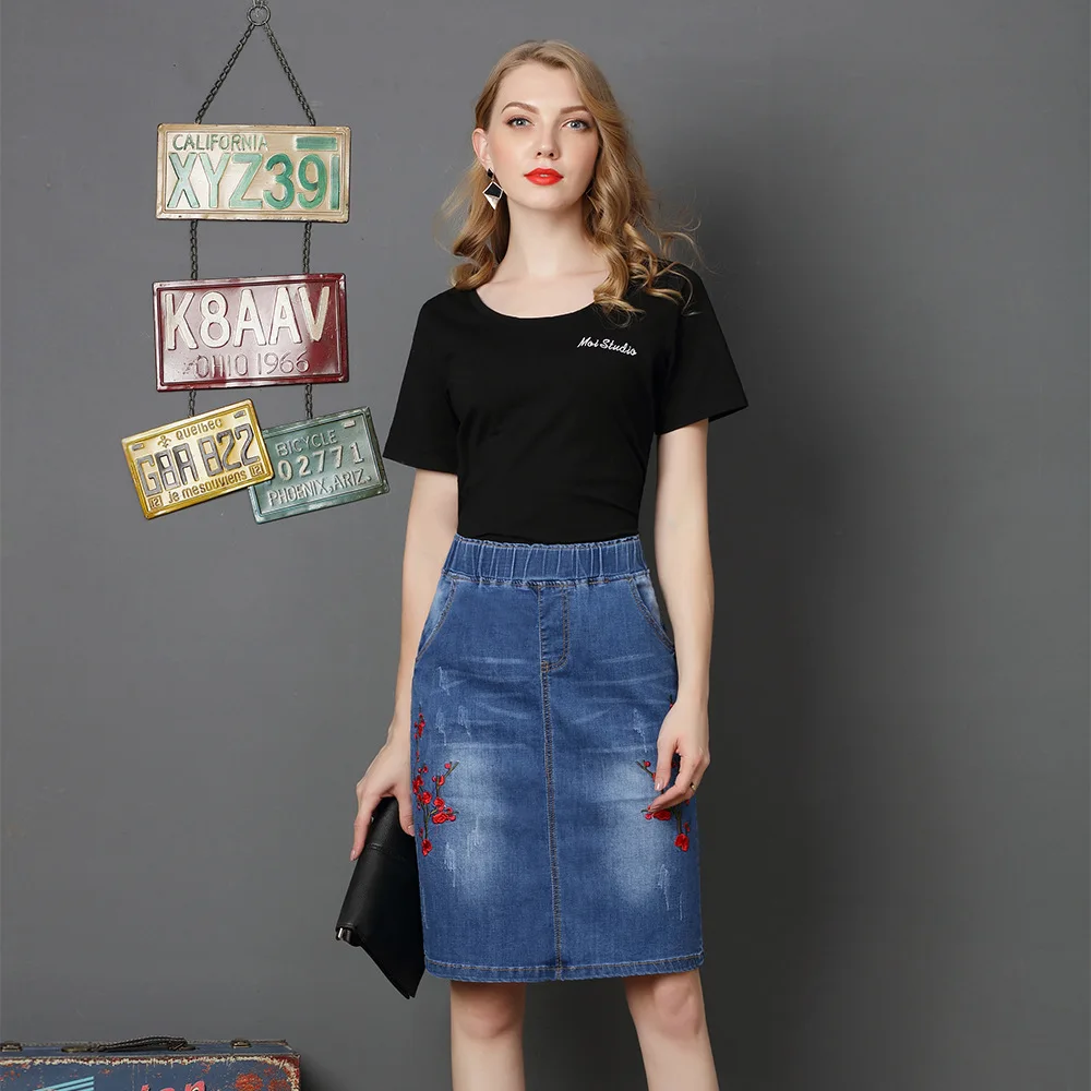 

2019 Summer New Arrival Floral Embroidery Elastic Waist Knee-Length Blue Jean Skirt Elegant Embroidered Skirt Free Shipping