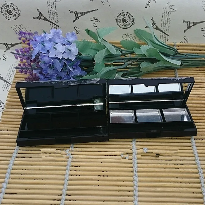 

Makeup Aluminum Empty Eyeshadow Powder Case with Palette Pans, Black 3 Grids Square Cosmetic Compact Mirror Container 50pcs
