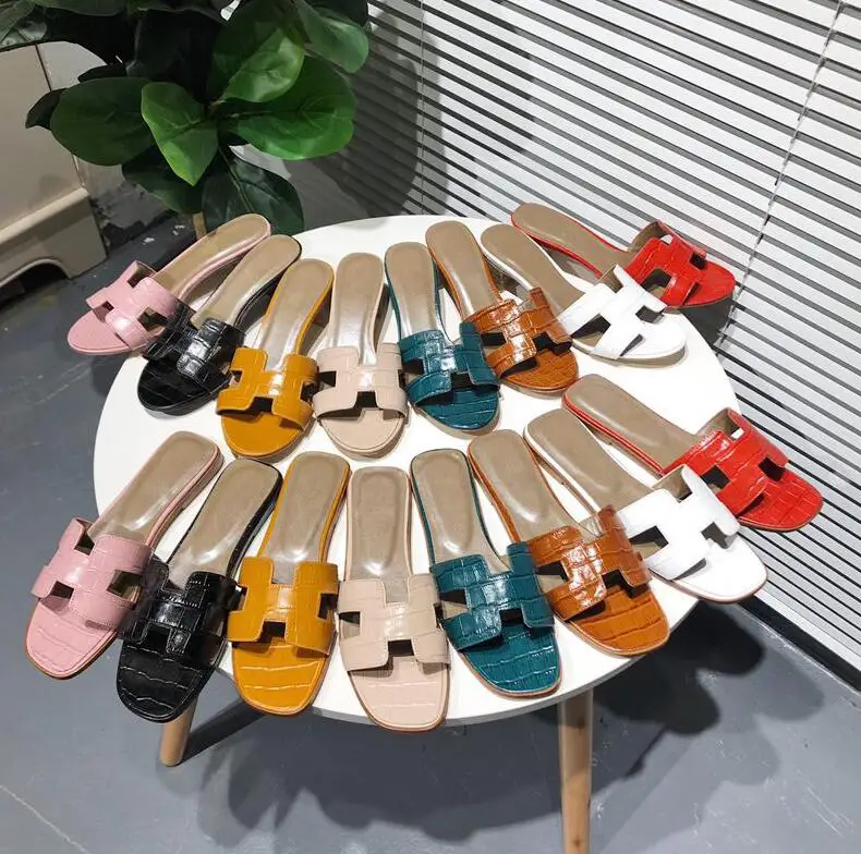 

2019 summer H slippers women stone grain flat with crocodile pattern sandals flat bottom beach sandals slippers