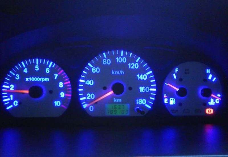 Car-LED-10Pcs-T4-7-LED-COB-1-SMD-dashboard-modified-LED-high-lumen-bulb-air (5)