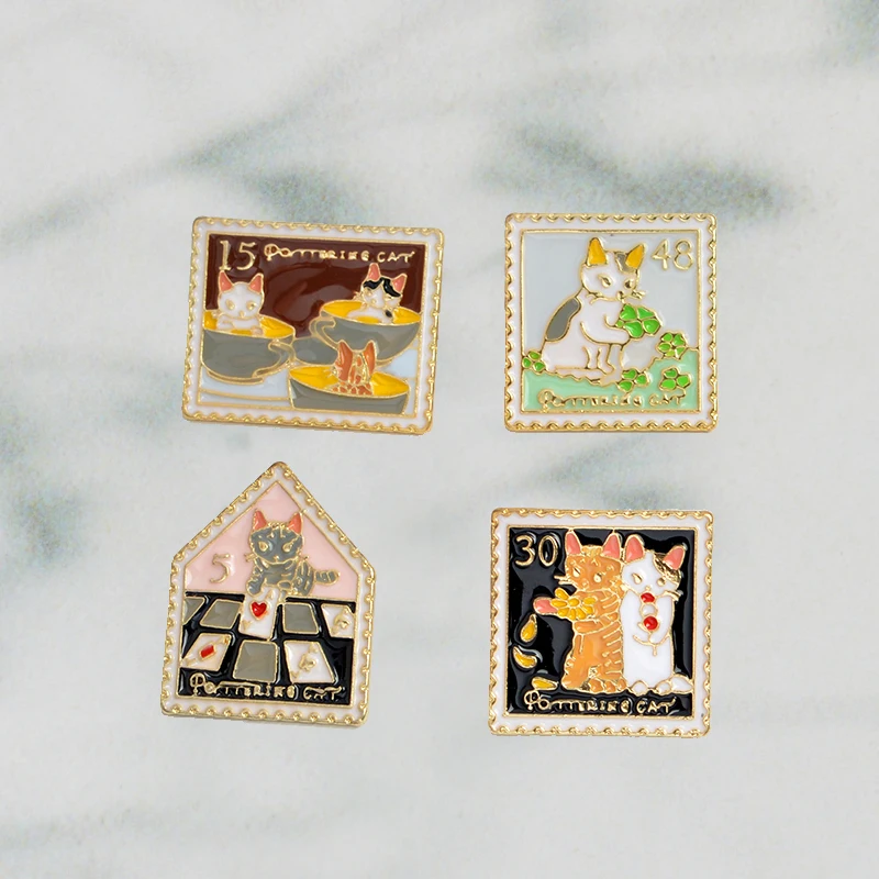 

4pcs/set Fashion Cartoon Special Gold Custom Made Photo Frame Shape Cute Cat Animal hard enamel pin Gift for women men