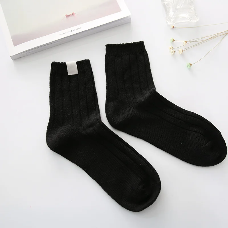 1 пара, модные, новые, цветные, дизайнерские, художественные, женские носки, теплые, высокое качество, Осень-зима, носки для женщин, одноцветные, женские носки - Цвет: Black