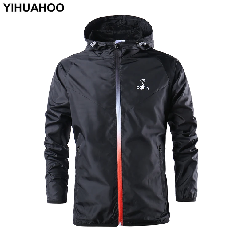 

YIHUAHOO Jacket Men Spring Summer Hooded Thin Waterproof Jackets Unti-UV Youth Casual Windbreaker Running Overcoat Men SP-1026
